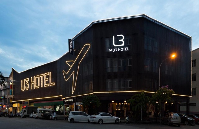 U3 HOTEL