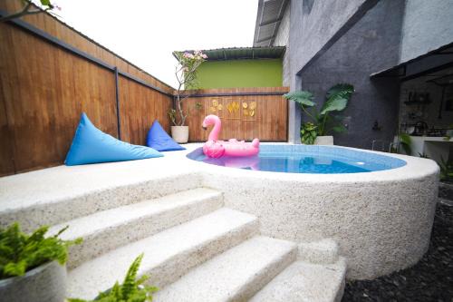 Ubu Villa HnR Farm - Tranquil Villa with Free Farm Adventure