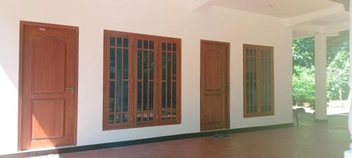 Udawalawa Safari Lodge