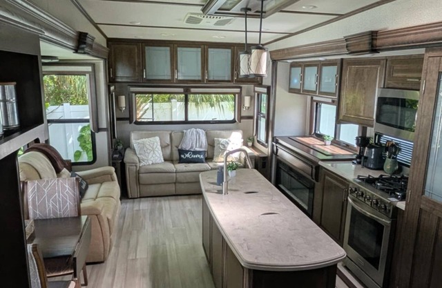 Ultimate Comfort! Rent Our Grand Design Solitude 373FB-R 5th Wheel Camper!