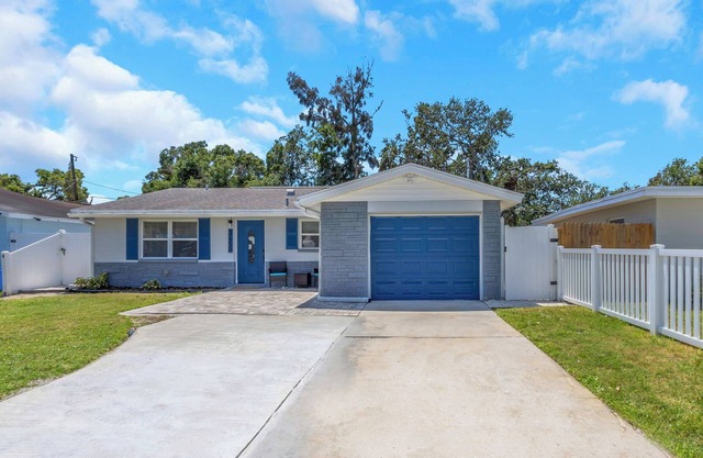 Ultimate Florida Getaway: 2 Units, 1 Great Stay!