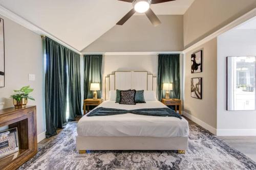 Ultimate Getaway Explore Katy & Houston in Style