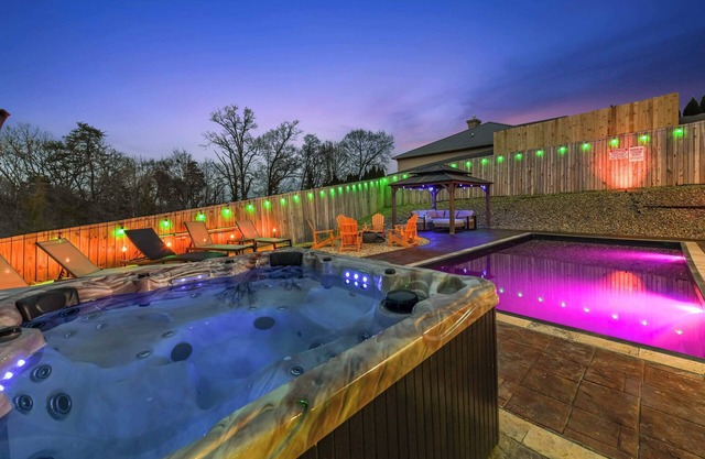 Fun N Sun - Ultimate Backyard Pool And Game Room!