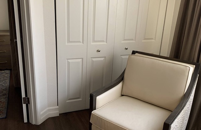 ULTIMATE SUPERBOWL VACATION WEEK RENTAL -FREE SHUTTLE TO STRIP, VEGAS DOWNTOWN