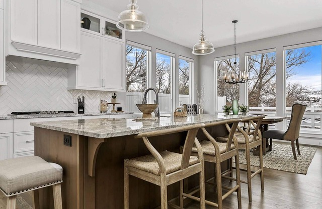 Ultimate Vacay Home in Fam Friendly Neighborhood! Spacious Living | Gourmet Kitchen | Community Pool