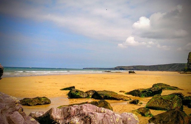 EMPLACEMENT IMBATTABLE: OHANA BEACH HOUSE. UK BEST BEACH. Piscine partagée