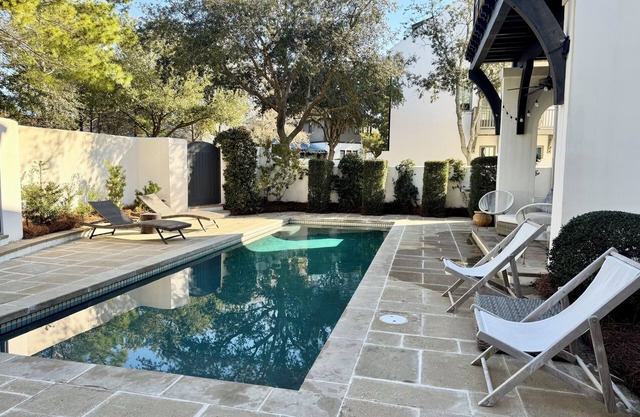Piscine privée - "Best in Rosemary!" Près des magasins, des restaurants et de la plage!