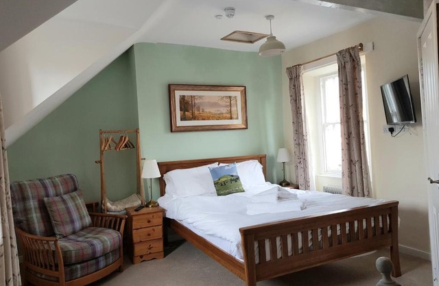Underhill Guest House