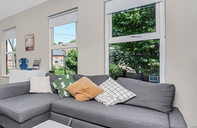 Unique 2 bedroom Flat in Heart of Walthamstow