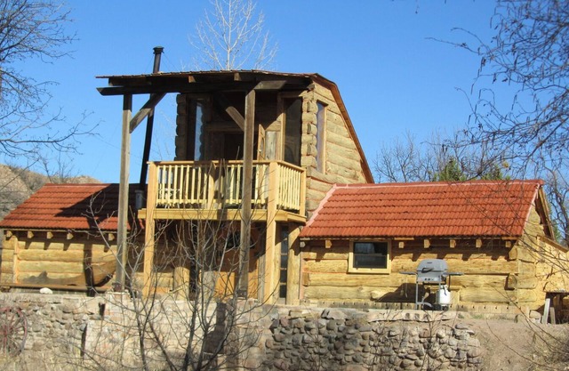 Cabane en rondins unique à Bearpaw Ranch sur la rivière Gila