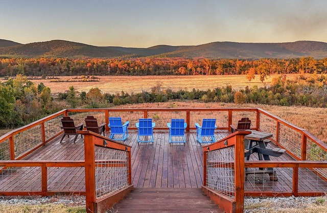 Unique private location, million-dollar views, pickleball, 1-story, river access & more