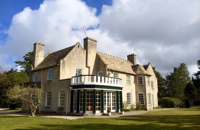 Maison de campagne écossaise unique appartenant à l'une des plus belles "Maisons d'art et d'artisanat"
