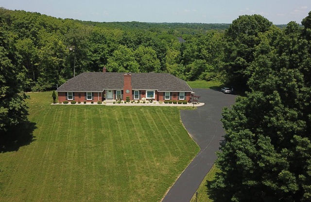 Unique Serenity - Entire Home On Private 3-Acres in Metro Area.