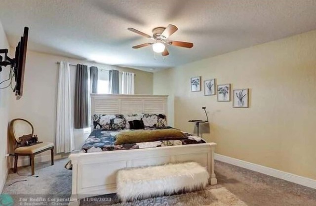 Unique, Stylish, and Comfy, and Peaceful place to stay.