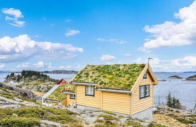 3 bedroom accommodation in Bekkjarvik