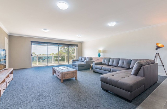 3/83 avenue Thompson