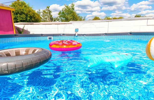 Universal Studios Themed 3BR Home~Pool+Arcade+Movie Room Close to Universal