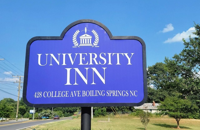 AmericInn by Wyndham Boiling Springs Near Gardner Webb U