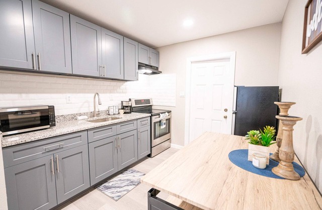 University Serenity Suites G