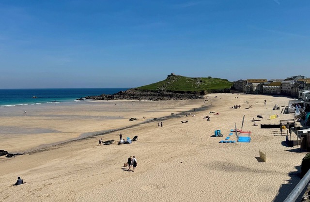 Uno Carbis Bay
