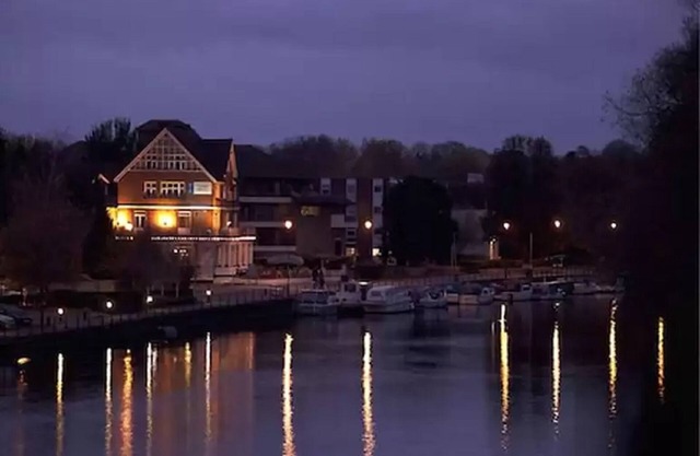 The Thames Hotel