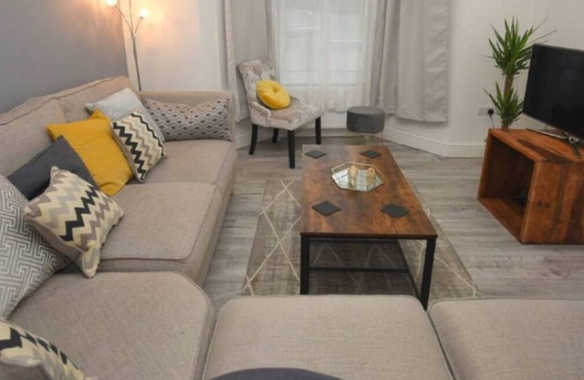 Unwind @ Greenwich Serviced Accommodation