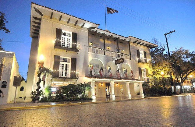 Unwind in 2 Historic Spanish-Influenced Rooms w/View | Close to Top Landmarks