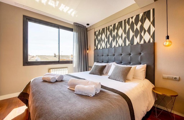 UP ROOMS BANYOLES