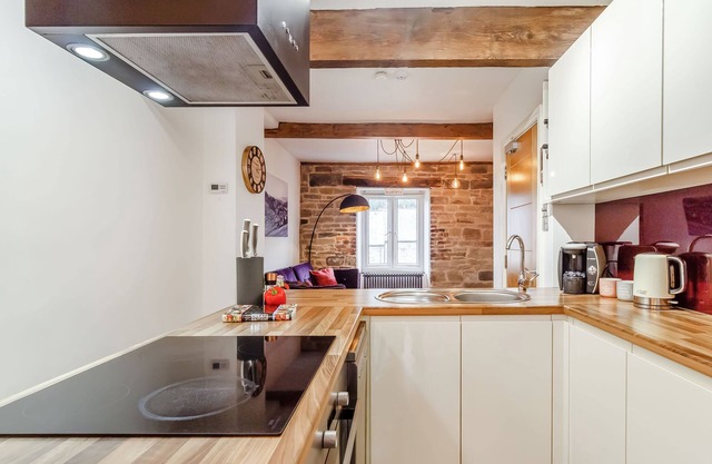 Up-top Cottage
