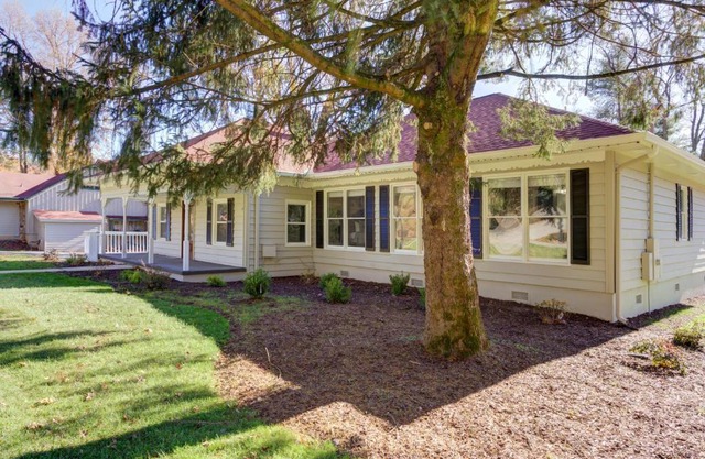 Upcountry Inn - Rooms