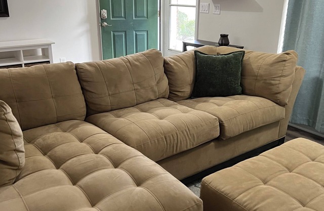 Updated Charming Townhome w/2 BR + Pool