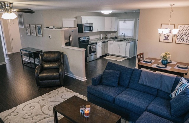 Updated Home - Near Uptown/CLT Airport/South End