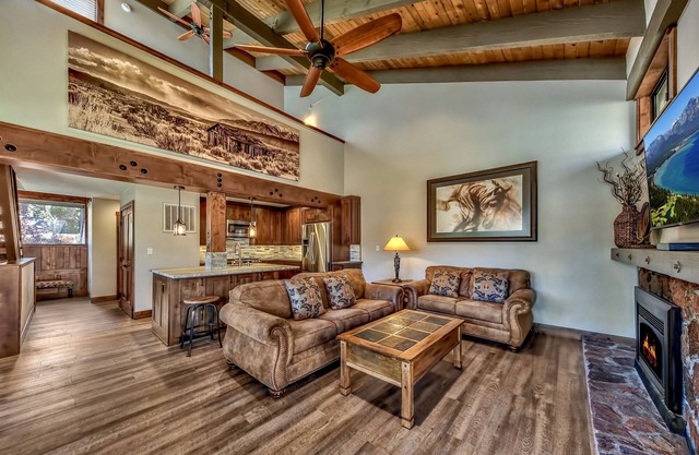 Rénovation de montagne rustique, à quelques pas de la plage, du lac et des montagnes, 4BR + Loft