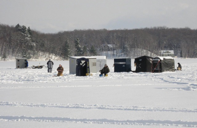 Upper Hamlin Lake All Seasons Cottage