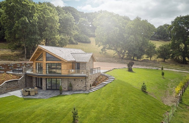 Upper Tumble Cottage - Luxury Cottages