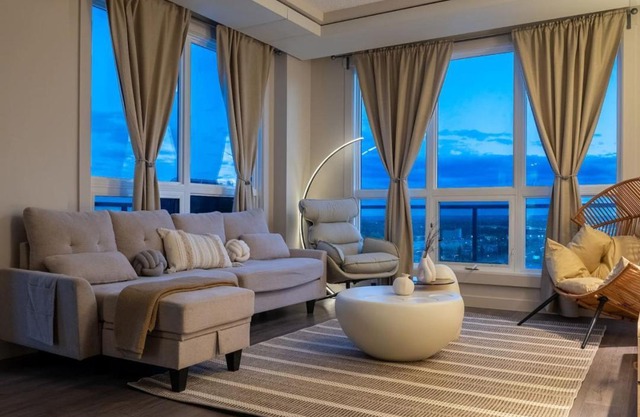 Upscale Penthouse Stay with Mountain & City Views, Free Parking, BBQ Grill, Office Space & More