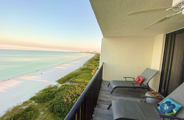 Wind Sea Winds # 1002 🐠UPSCALE REMODELED Face à la mer vue sur la mer 2 B / 2 B