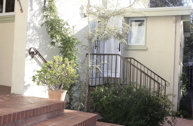 Studio haut de gamme dans le quartier exclusif de Berkeley à Claremont