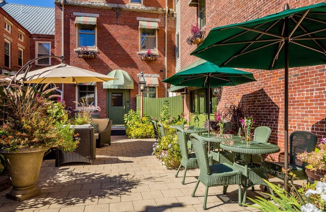 Suite haut de gamme avec baignoire, au cœur du centre-ville de Belfast!
