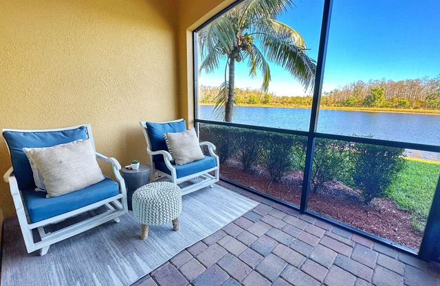 UPSCALE TREVISO BAY RESORT CONDO/5mi FROM 5TH AVE/PET FRIENDLY/1ST FLOOR