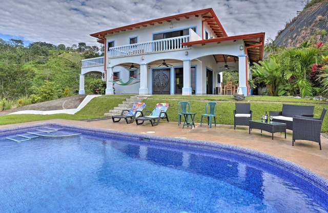 Chontales Home avec piscine et vues sur l'océan!
