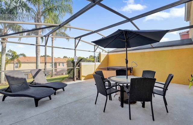 Upstay: Spacious 3BR Home w Resort Access