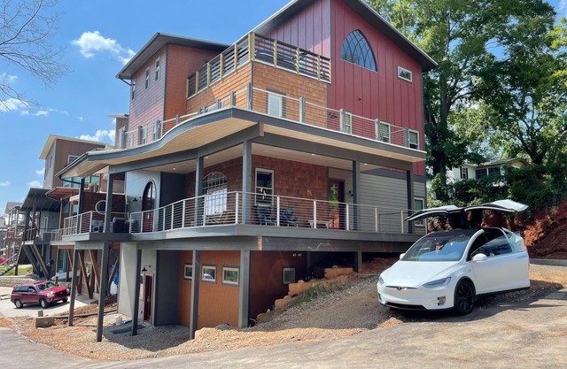 Upstream Bachelor Sanctuary - NO damage!! Pure Water.