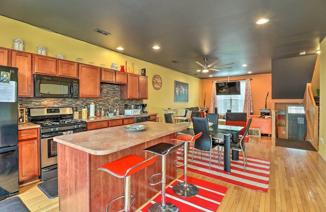 Urban Escape w/ Patio - 2 Mi to Downtown Detroit!