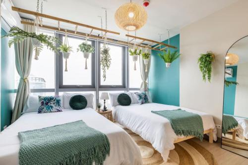 Urban Oasis Serenity in the City w Pool Gym More
