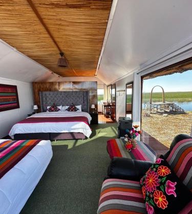 Uros Waliski Lodge
