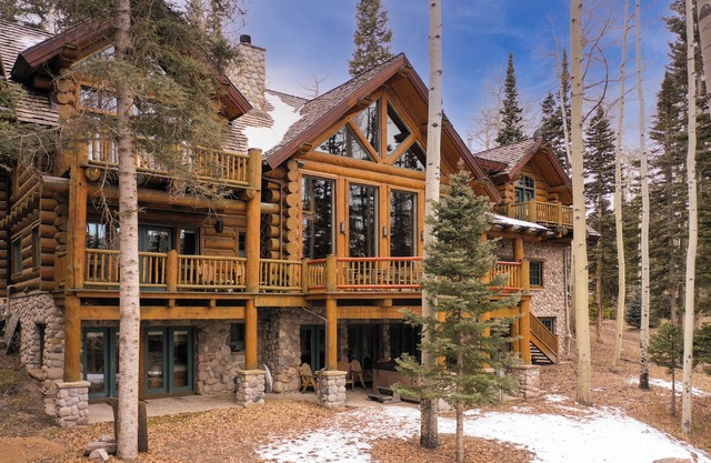 Ute Lodge by AvantStay | Cozy Expansive Mountain Home | Close to the Slopes!