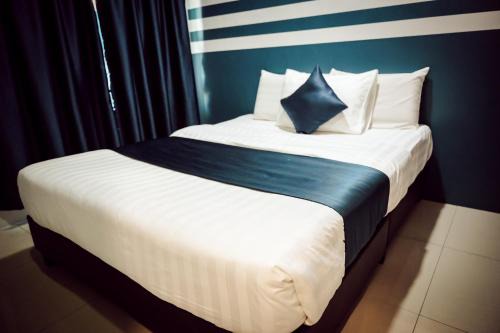 V Hotel Sri Gombak