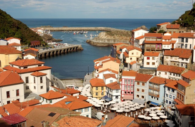 V.V. El Portiello, casa rural con un paisaje singular protegido de Asturias