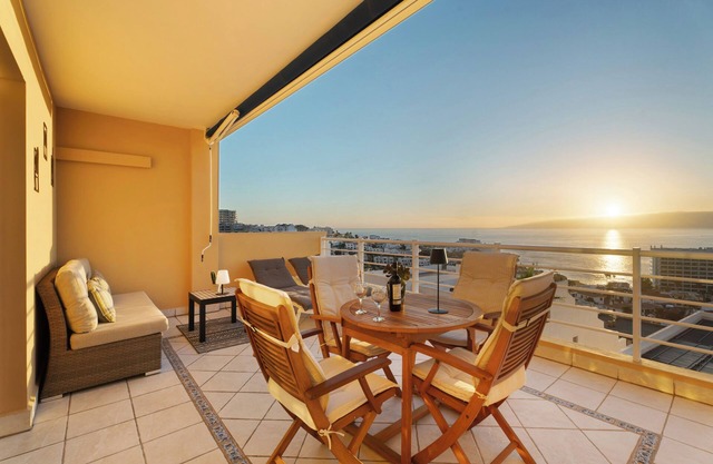 Maison de vacances "Great Sunset Views Los Gigantes" avec piscine partagée et Wi-Fi